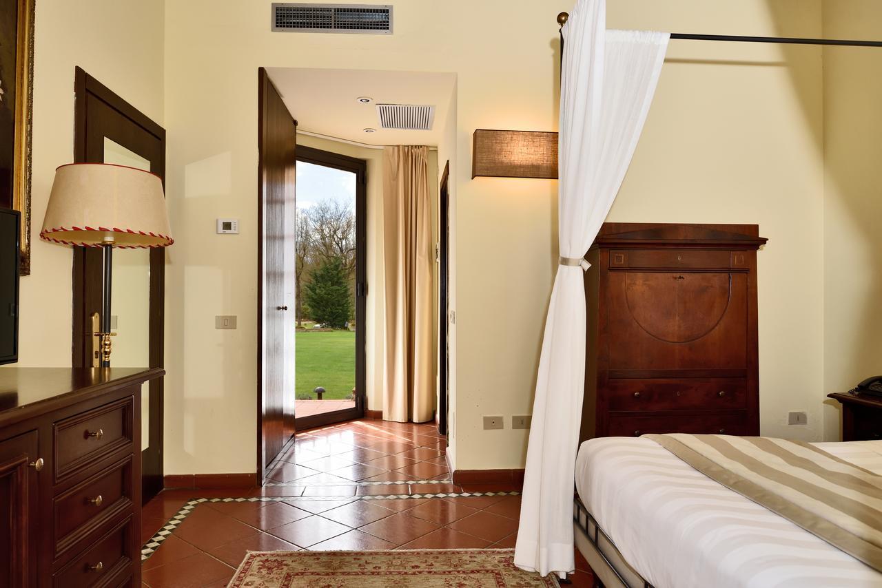 Borgo San Luigi Hotel Monteriggioni Eksteriør billede